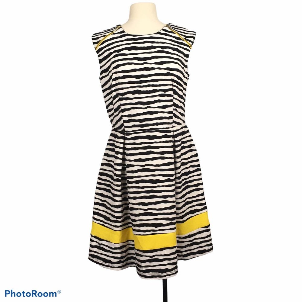 Karin Stevens Black White Striped‎ Dress, Zebra, 12